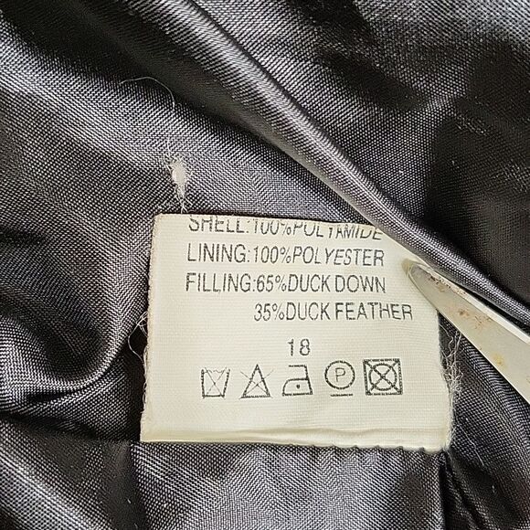 KPS Down Filled Cropped Puffer Black Snap - Picture 12 of 12